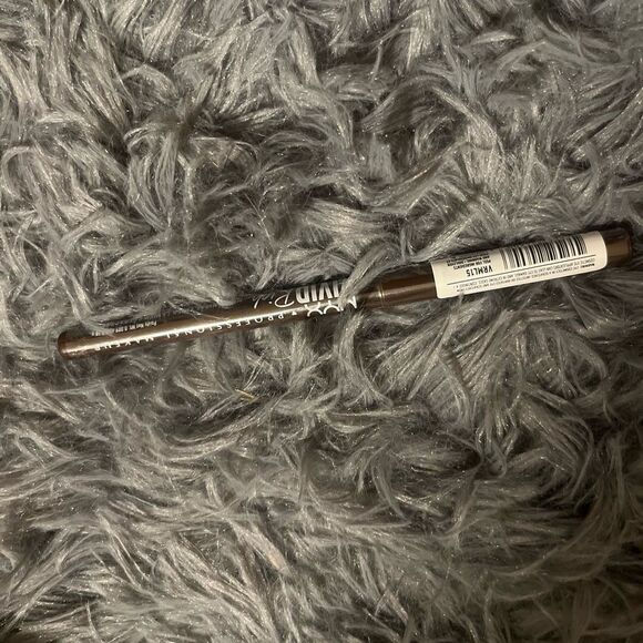 Nyx makeup bundle - Picture 6 of 7